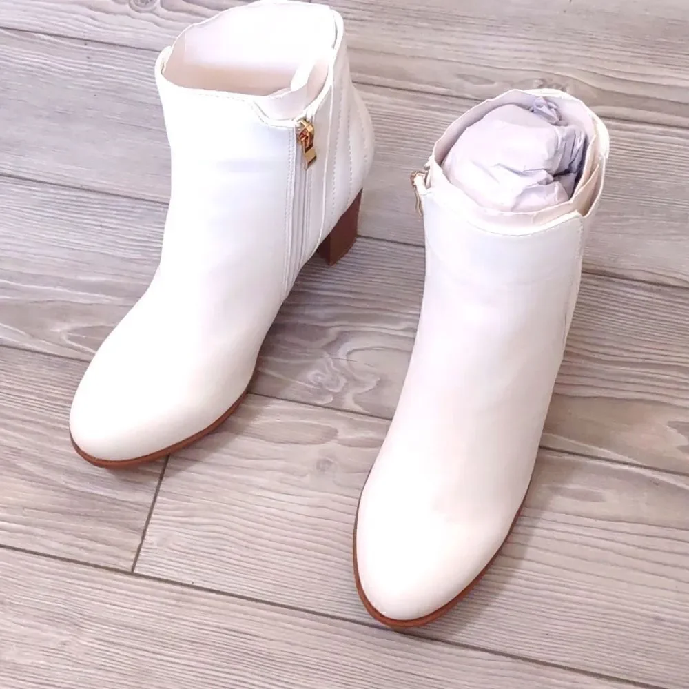 (74-2779)  KHPAERMEI Women's Chelsea Boots Platform Chunky Heeled Sz 41 (10.5)